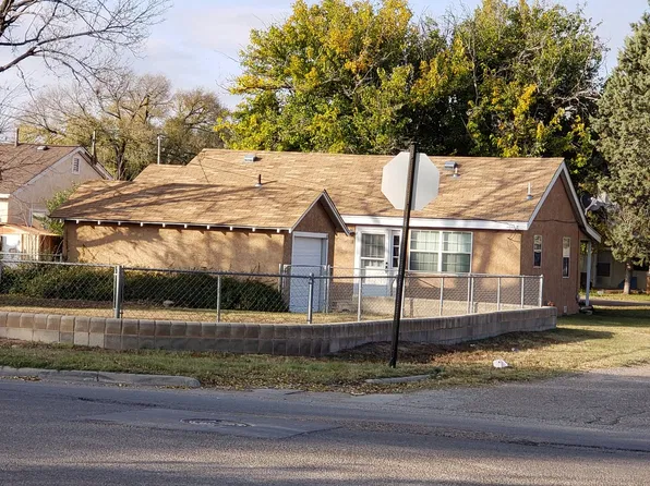 901 W 17th Ln, Portales, NM 88130