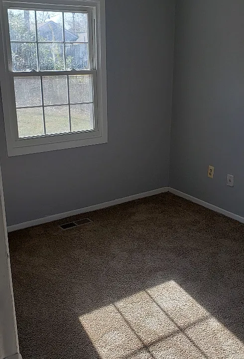 12517 Saber Ln