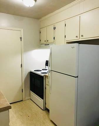 2nd image of 705 Bullitt Ave SE APT 3
