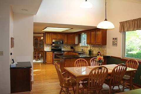 D-Kitchen