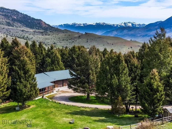 283 Rock Creek Rd S, Emigrant, MT 59027