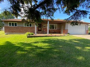 1103 Riverdale Dr, Thief River Falls, MN 56701