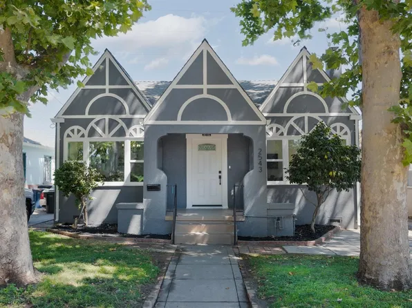 2543 Freeport Blvd, Sacramento, CA 95818