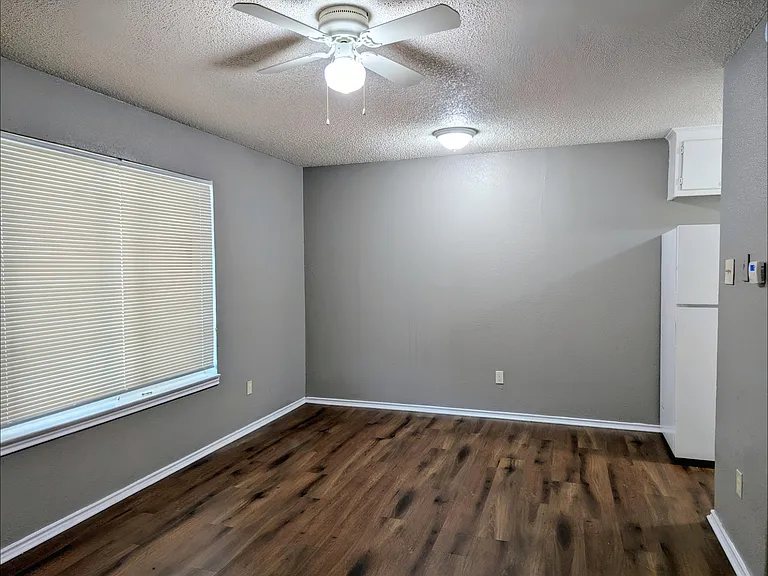 501 N 12th St #104 — Photo 3