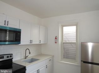 356 E Walnut Ln Floor 2, Philadelphia, PA 19144