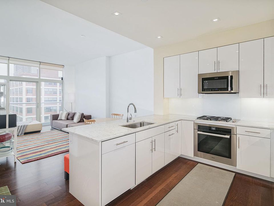 1st image of 210-20 S 25th St #502