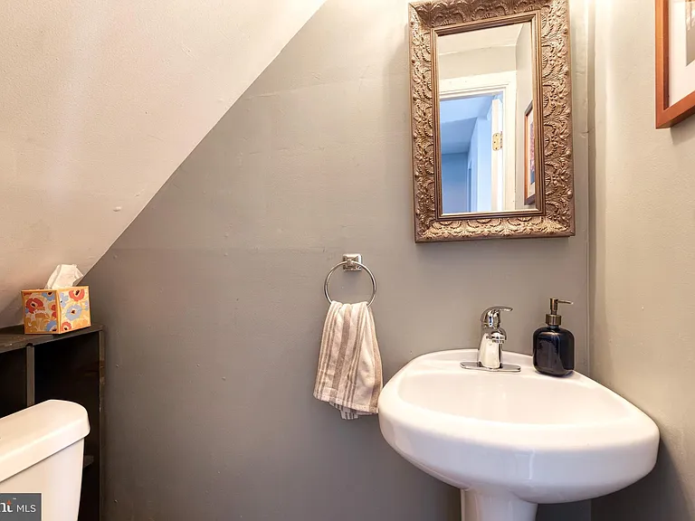 1409 Battery Ave — Photo 5