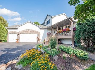 7344 177th Ave NE, Columbus, MN 55025