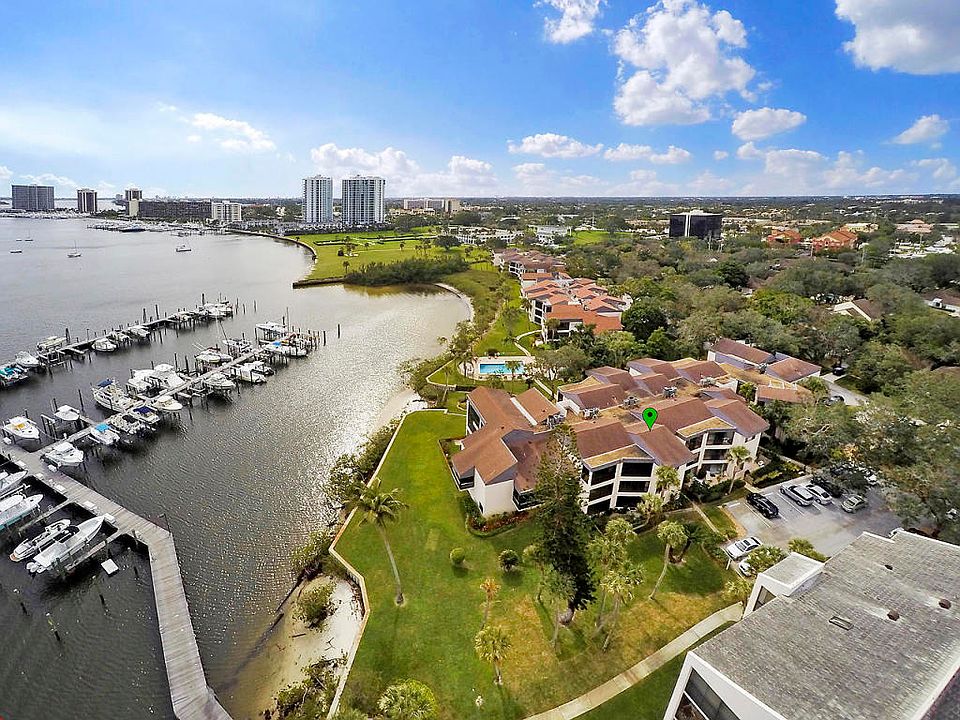 1st image of 1618 Twelve Oaks Way APT 203