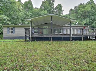 100 Edwards Ridge Rd, Erwin, TN 37650
