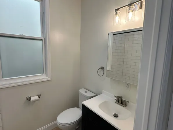 4631 Montgomery Rd, 4631 Montgomery Rd #3A, Cincinnati, OH 45212