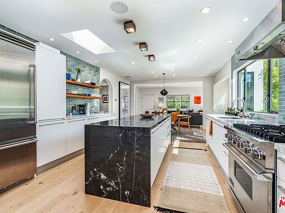 2nd image of 743 N June St