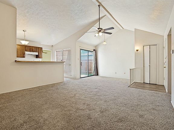 5th image of 7049 Sorcey Rd