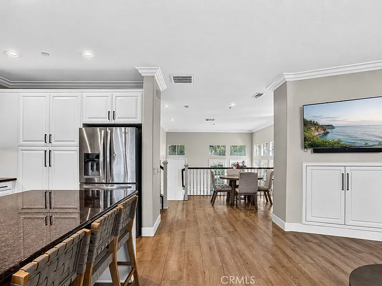 53 Sheridan Ln — Photo 12
