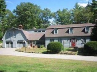 26-26A W Hollis Rd, Hollis, NH 03049