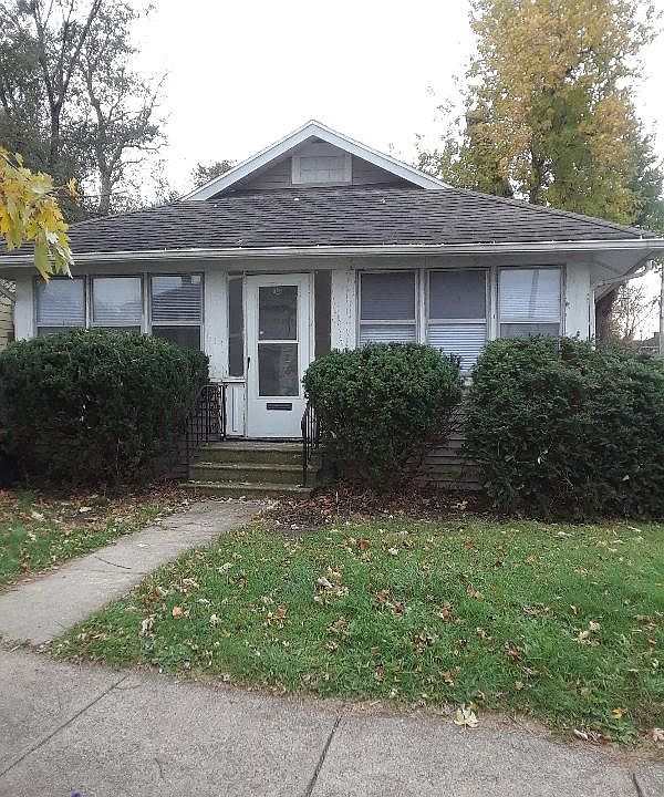 1st image of 112 E Irvington Ave