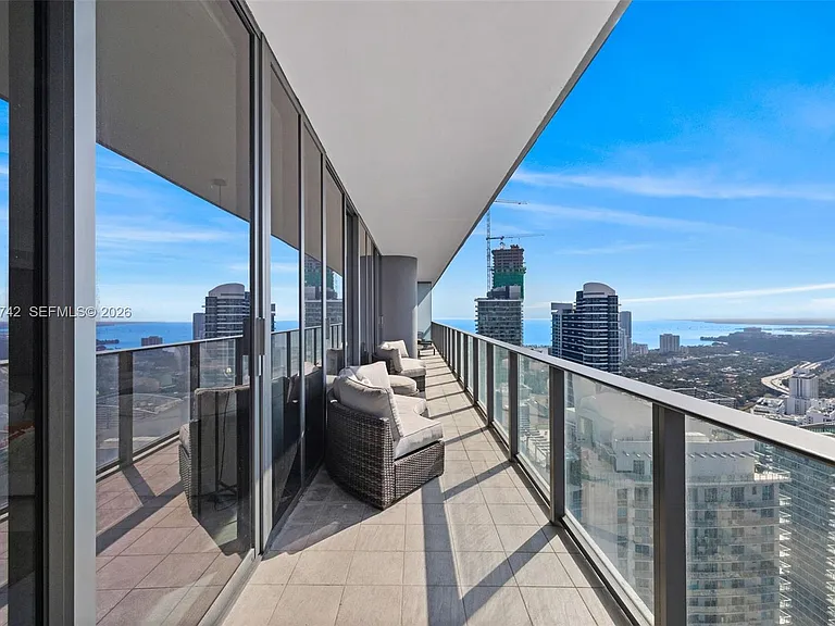 1000 Brickell Plz #Penthouse 5304 — Photo 47