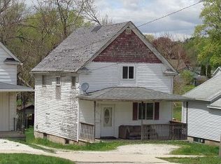 221 Tenney St, Kewanee, IL 61443