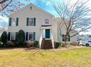 8608 Fox Chase Ln, Charlotte, NC 28269