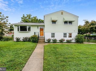 8432 Geneva Rd, Pasadena, MD 21122