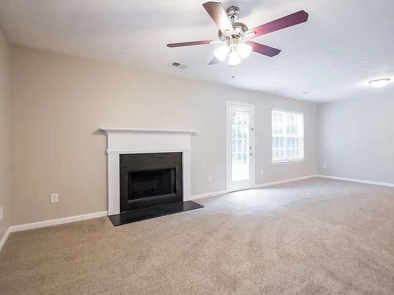 11248 James Madison Dr — Photo 5