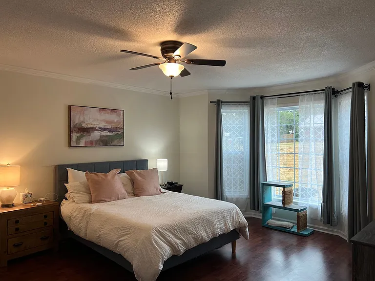 55 Rolling Pines Dr — Photo 18
