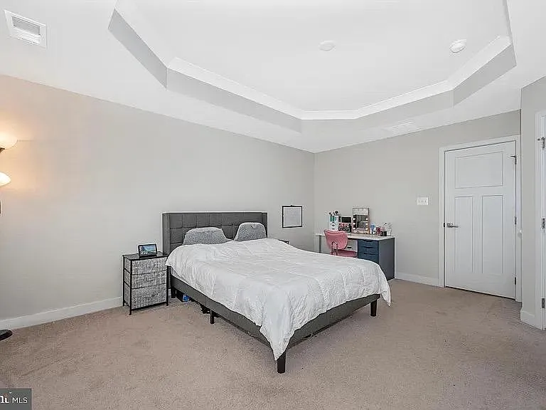 391 Ontario Dr — Photo 10
