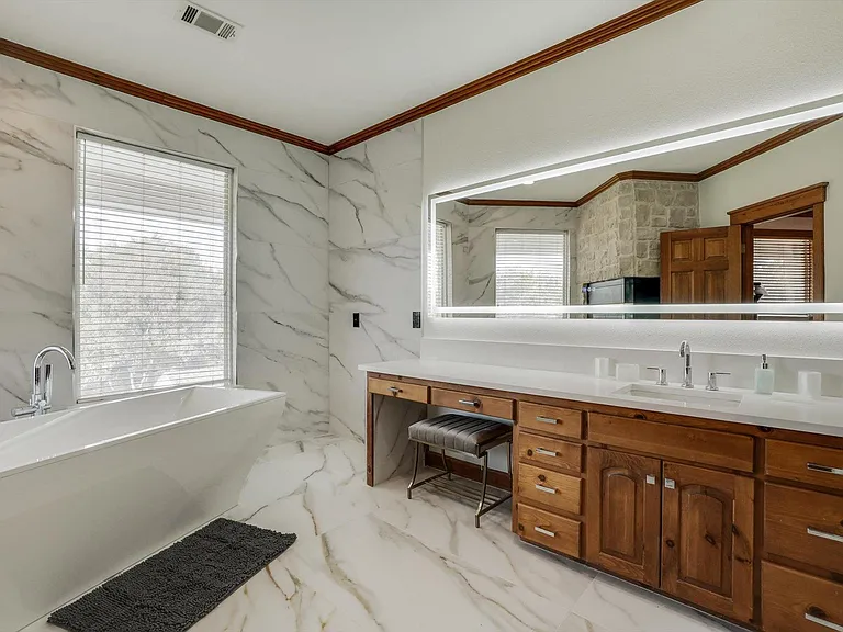 2161 Wynn Joyce Rd — Photo 29