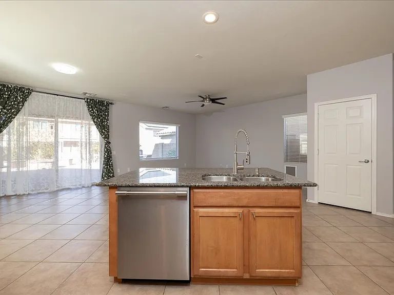 10787 E Orchid Cactus Ln — Photo 12