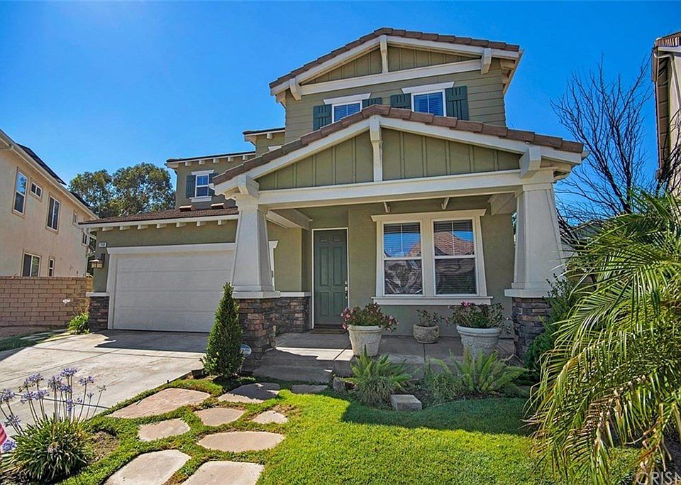 1st image of 27668 Grassy Knoll Ln