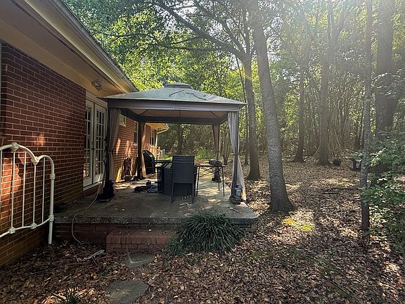 4th image of 114 Lynnview Dr