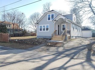 30 Arthur St, Warwick, RI 02888