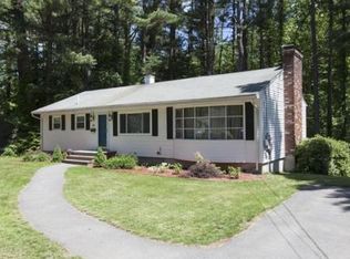 43 Fernbrook Rd, Northborough, MA 01532