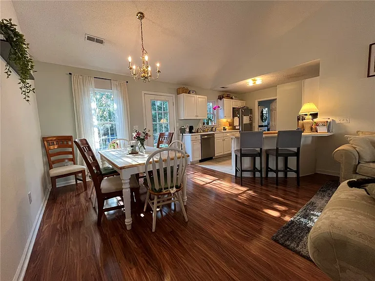 116 Arbors Ct — Photo 11