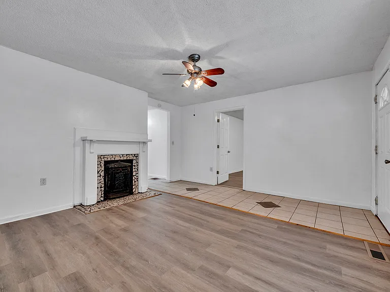 805 29th St SW — Photo 11
