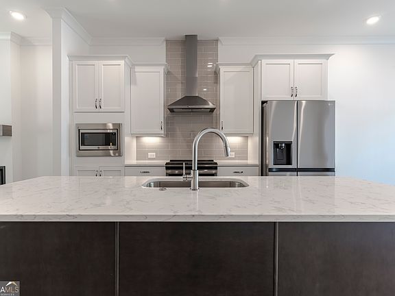 5th image of 4948 Sudbrook Way