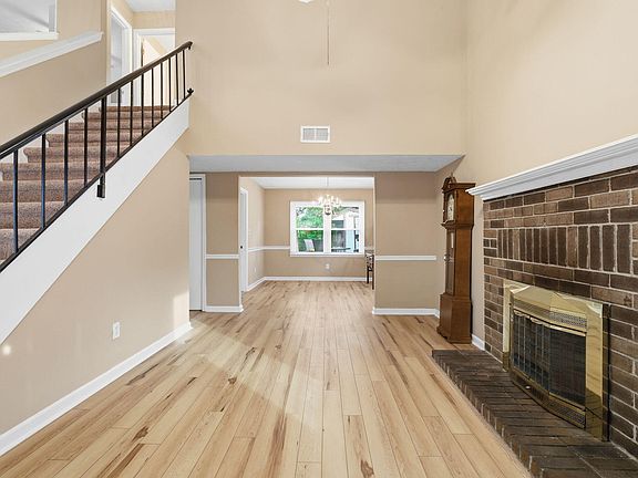 2nd image of 308 Squires Rd