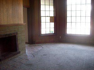 2nd image of 1029 Charles St