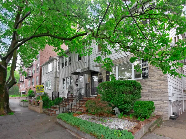 50-25 39th Street 1A image 8 of 8