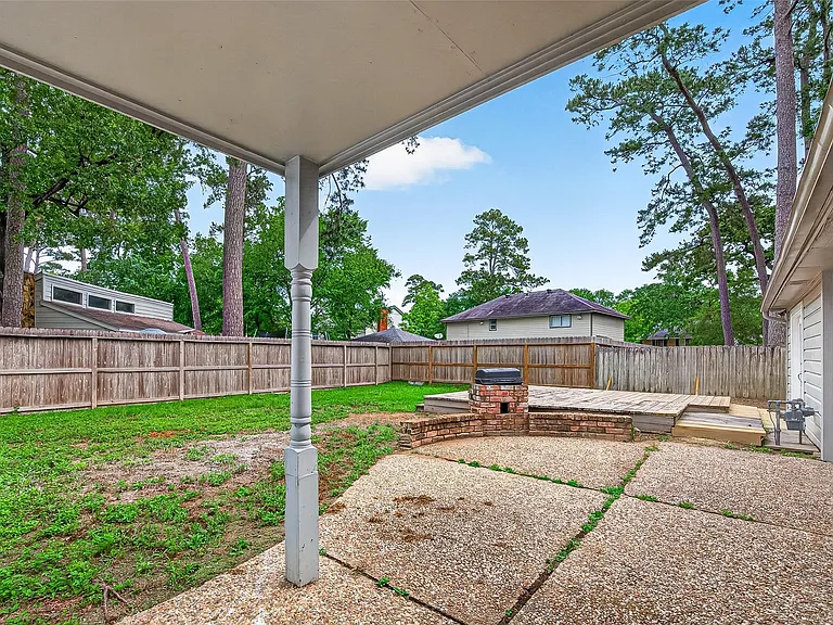 4230 Annawood Cir — Photo 27