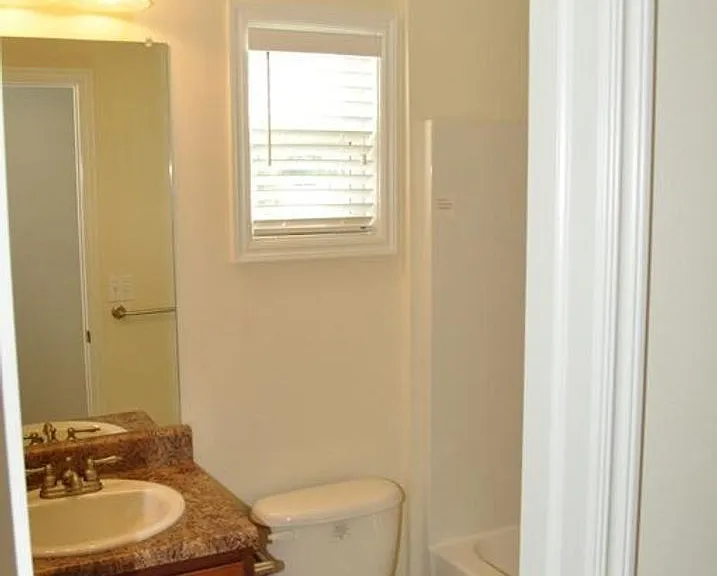 53 Fuller Cir — Photo 17