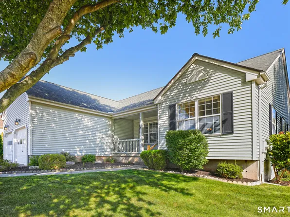 18 Gibson Lane, Middletown, CT 06457