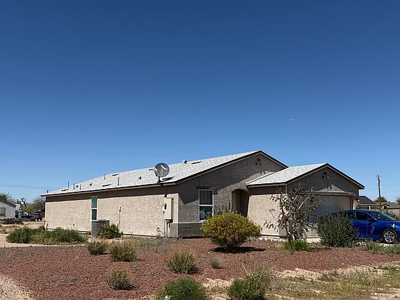 3rd image of 3520 N La Paz Dr