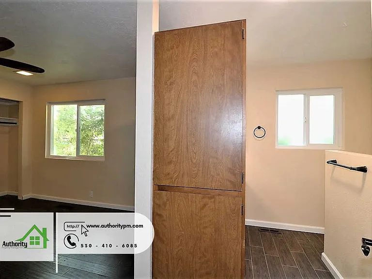 875 Lakeview Dr — Photo 18