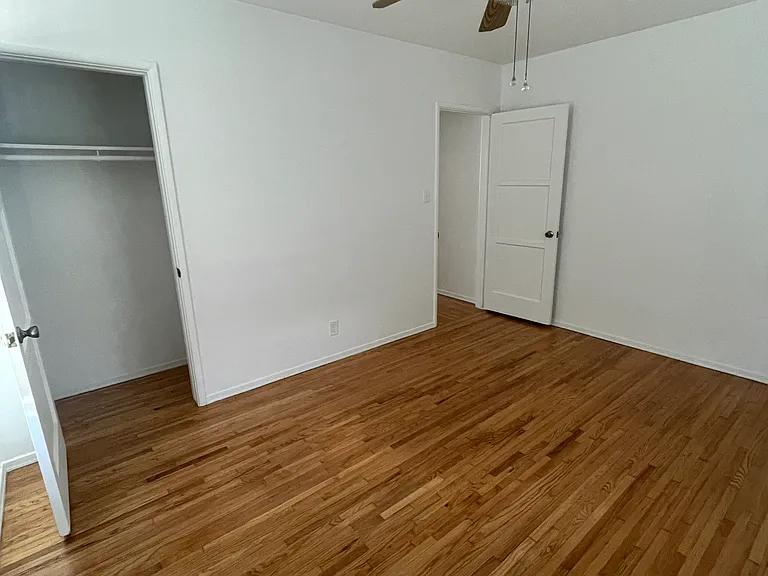 6048 Hardwick St — Photo 23