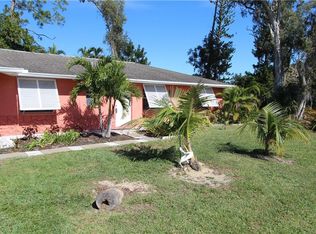 9091 Coral Gables Rd, Fort Myers, FL 33967