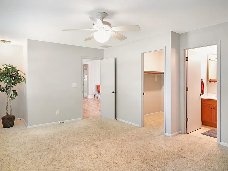 1104 S Marietta Dr — Photo 17