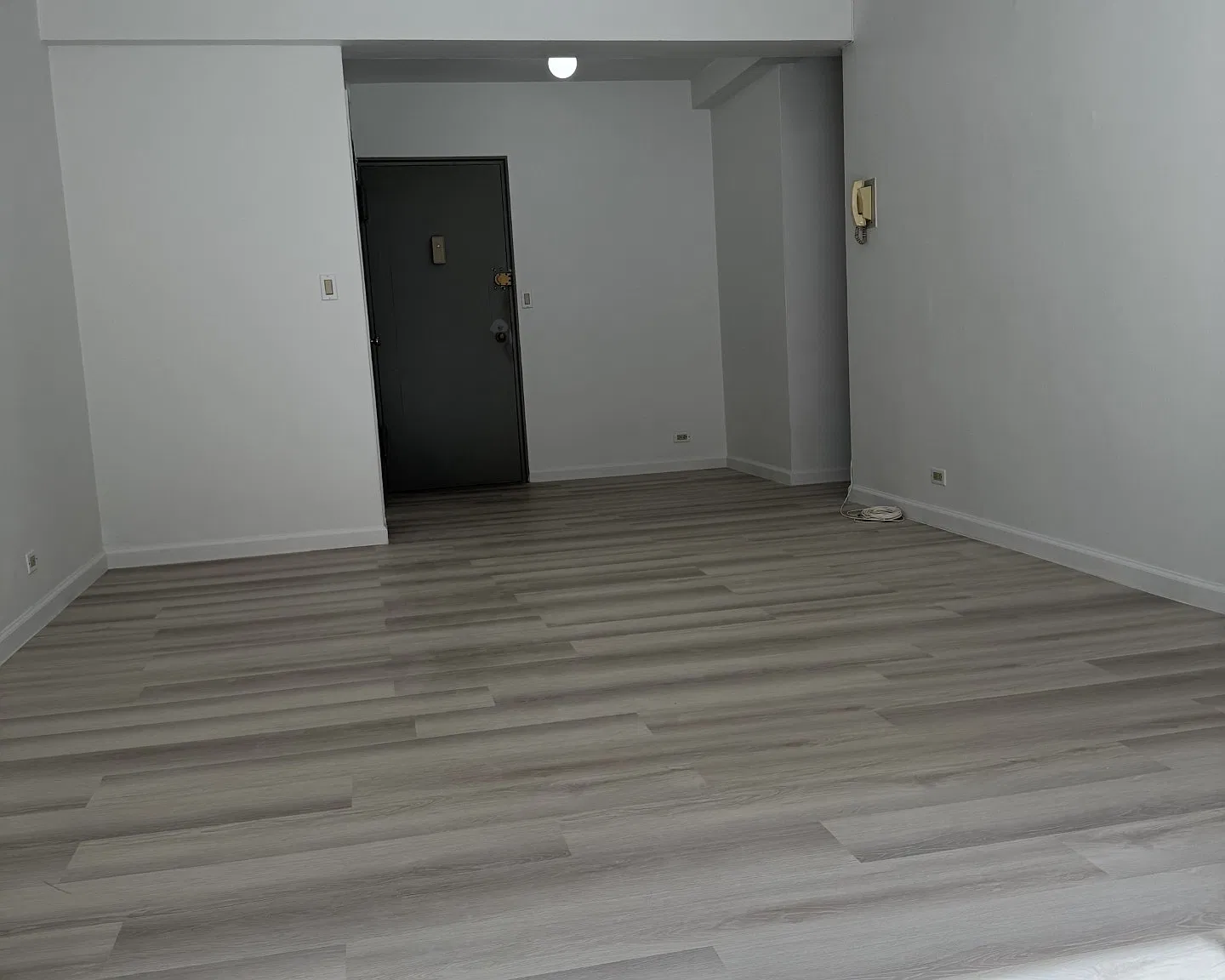 225 East 46th Street — Photo 2