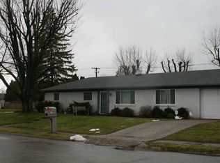 302 Roosevelt Dr, Greenfield, IN 46140