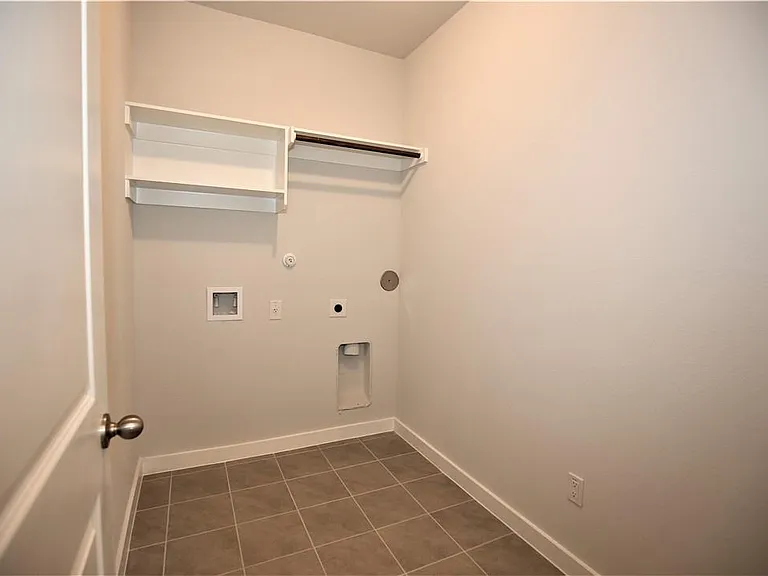 635 Pheasant Hill Ln — Photo 24